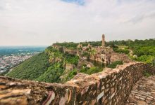 Visit Chittorgarh Fort While Rajasthan Tour Package