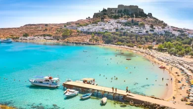 Best Places in Greece to Visit in October