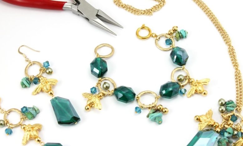 How to make artificial jewellery?: A Complete Guide