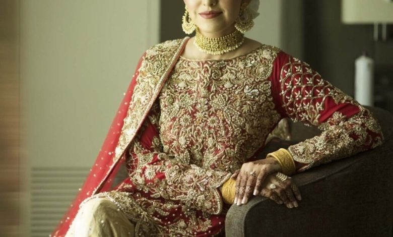 Asian-Designer-Clothes: A Look At Stylish Pakistani Clothing