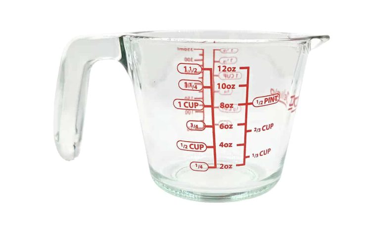 how many ounces are in one fourth of a cup