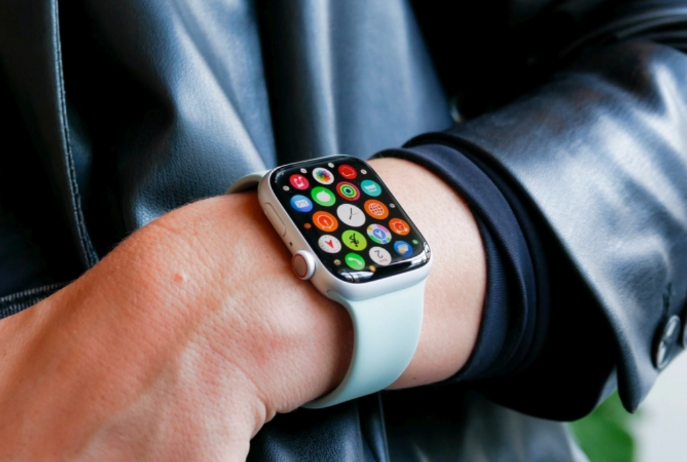 Apple Watch Series 8