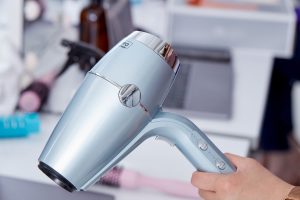 The Top 6 Infrared Hair Dryers For Salon Quality Blowouts