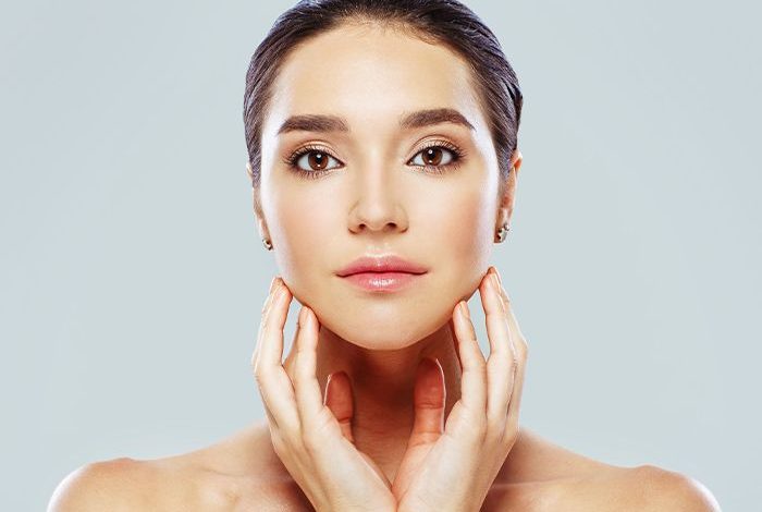 Dermaplaning is one of those hella-hyped skin treatments that everyone is fascinated with right now, but not everyone knows exactly what this beauty treatment is all about.